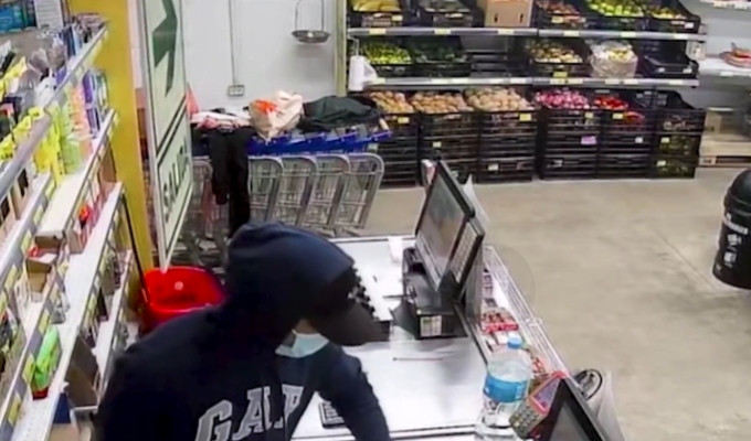 PNP captura a presunto cabecilla de banda dedicada al asalto de tiendas Mass