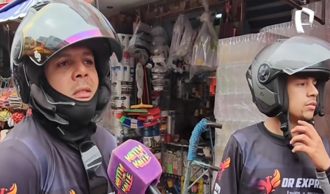Repartidores desafían la seguridad vial para ganarse el sustento en Lima