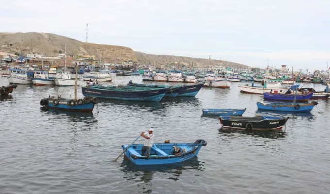 Crisis en Chorrillos: pescadores regresan con las redes vacías tras largas jornadas