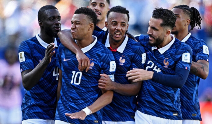 Francia en alerta: árbitros argentinos dirigirán su duelo ante Marruecos