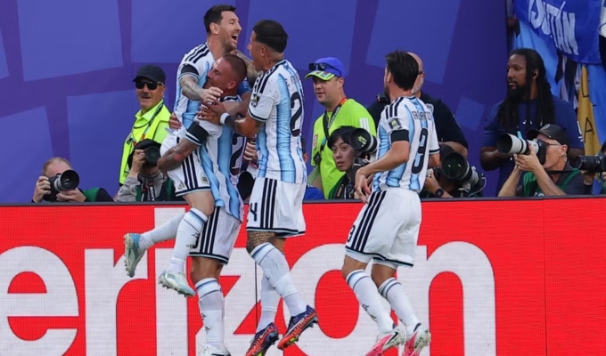 Argentina venció 3-1 a Suiza y clasificó a las semifinales del Mundial 2026