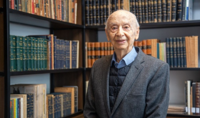 Declaran Patrimonio Cultural de la Nación 19 obras del arqueólogo Federico Kauffmann Doig