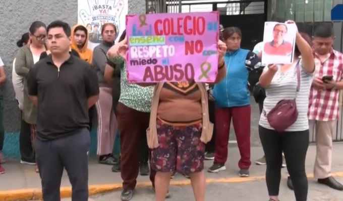 Profesor denunciado por tocamientos en colegio de Comas tiene paradero desconocido