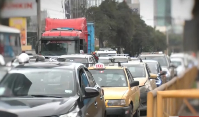 Lima pierde S/ 30 mil millones al año por congestión vehicular y busca modernizar el tránsito