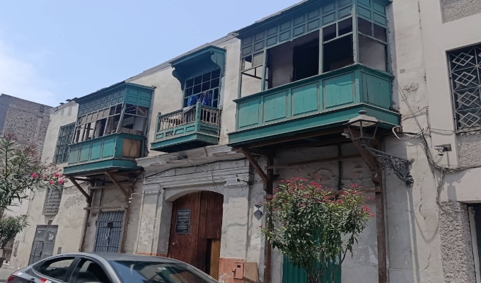 ¡Tragedia en el Cercado de Lima! Hombre murió en almacén clandestino de extintores