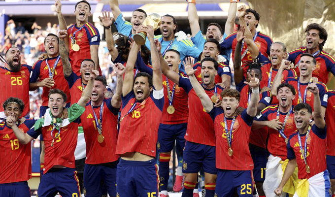 Celebraciones en las calles de España por la Copa del Mundo: gol en tiempo extra despide a Messi de los mundiales