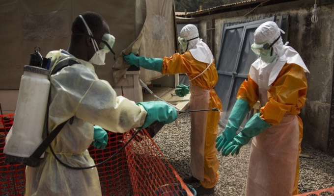 Brote de ébola en RD Congo deja cerca de mil muertos y más de 2 400 contagios