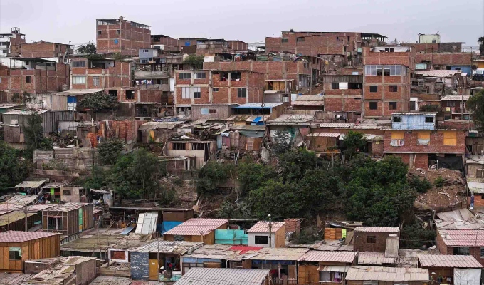 ¡Bomba de tiempo en VES! Viviendas podrían colapsar ante un gran sismo