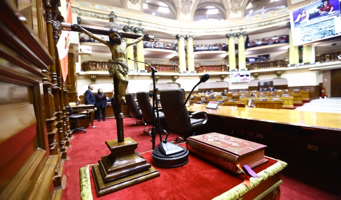 Óscar de Jesús Reto y Norma Yarrow encabezan candidaturas para dirigir la Cámara de Diputados