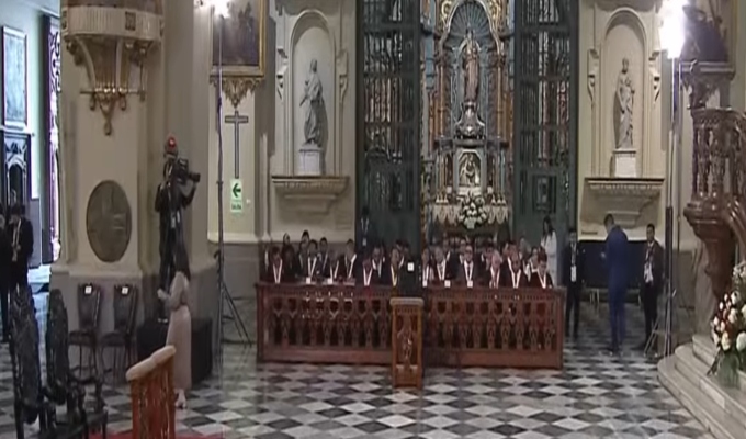 A pocos minutos del inicio de la tradicional Misa y TeDeum