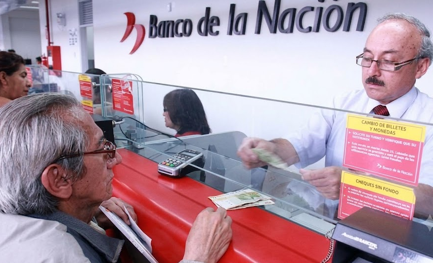 Keiko Fujimori anunció aumento de Pensión 65 y ampliación de Beca 18