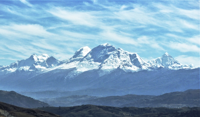 Pareja de montañista desaparecido en el Huascarán pide al Ejecutivo autorizar ayuda de Chile