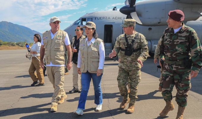 Keiko Fujimori llega al Vraem para realizar visita a bases militares y policiales