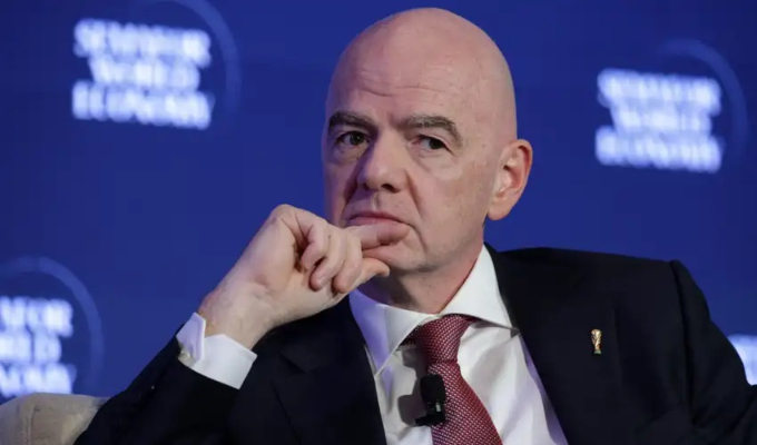 UEFA exige la renuncia inmediata de Gianni Infantino como presidente de la FIFA