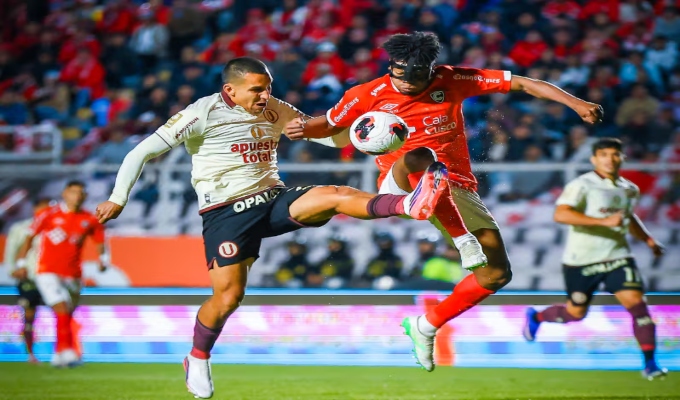 Héctor Cúper reconoce errores tras la derrota de Universitario ante Cienciano