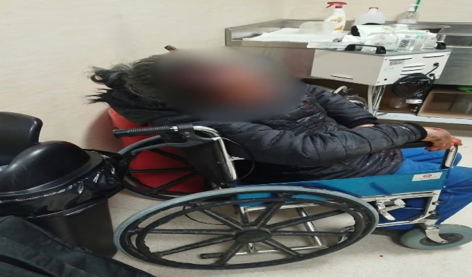 Conductor atropella a comerciante de la tercera edad y la abandona en Arequipa
