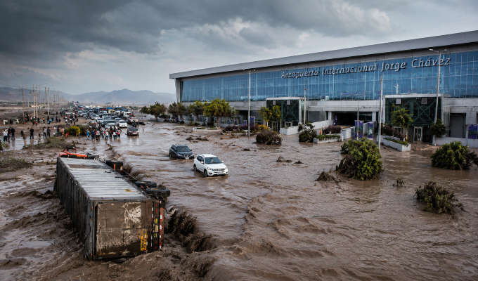 Fenómeno El Niño: aeropuerto Jorge Chávez podría inundarse por desborde del río Rímac