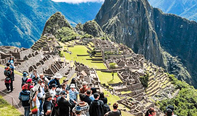 Ministro Rogers Valencia anuncia cambios en venta de entradas a Machu Picchu