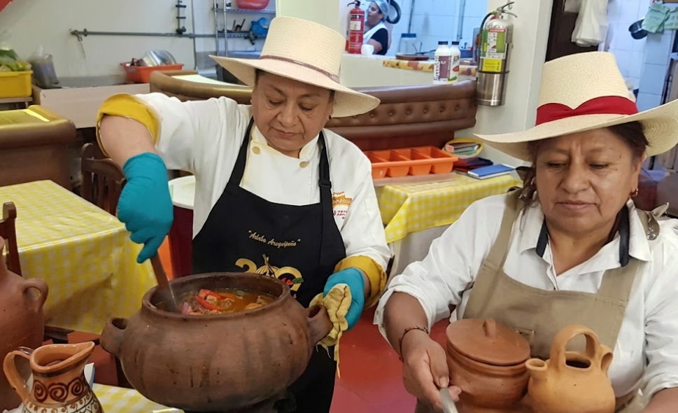 Arequipa celebró su aniversario con tradicional Festival del Adobo