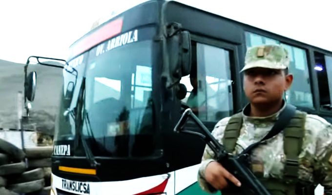 Inicio insuficiente del “Plan Escudo”: militares y policías subirán a los buses