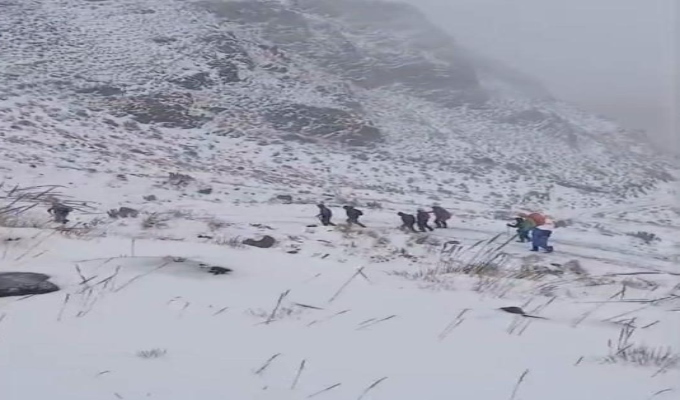 Cusco: nevada deja varados a turistas en ruta hacia Choquequirao