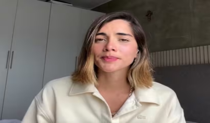 Korina Rivadeneira asegura que Mario Hart terminó la relación y niega haber dependido económicamente de él