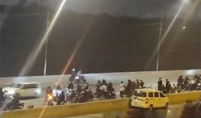 San Juan de Lurigancho: piqueteros en moto toman la avenida Ramiro Prialé
