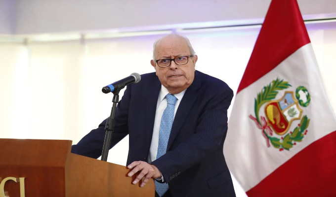 Julio Velarde es ratificado como presidente del BCR por el Gobierno de Keiko Fujimori