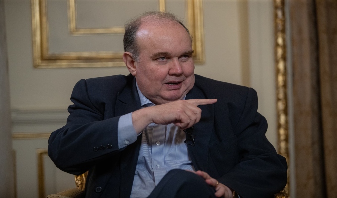 JEE rechaza pedido de exclusión y López Aliaga reafirma su candidatura