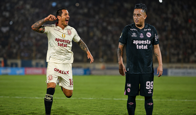 Christian Cueva bromea sobre la racha goleadora de Lapadula en la 'U': “Todos son de rebote o penal”