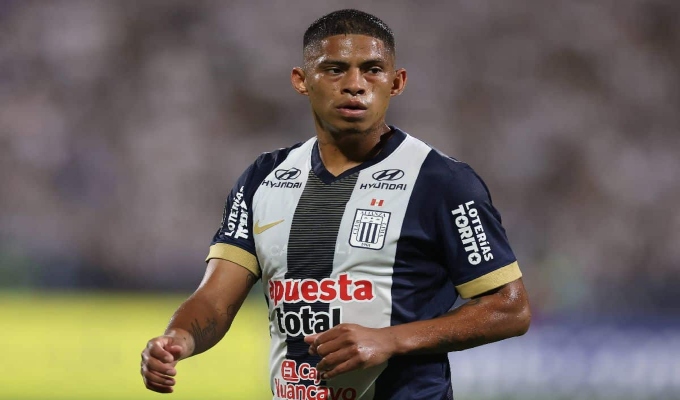 ¡Quiere regresar! Kevin Quevedo busca revertir su situación en Alianza Lima