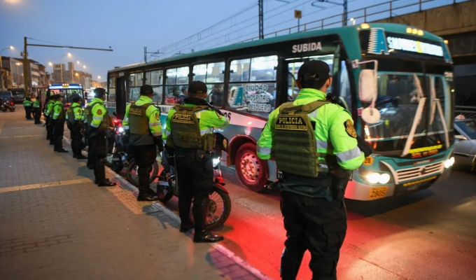 Gobierno amplía por 60 días el estado de emergencia en Lima y Callao