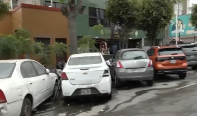 Breña: vecinos denuncian abandono de vehículos en los exteriores de una comisaría