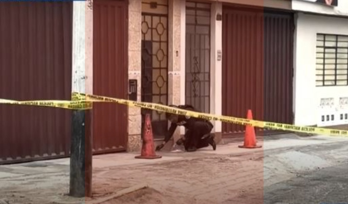 ÚLTIMO MINUTO: Dejan explosivo frente a vivienda en Bellavista