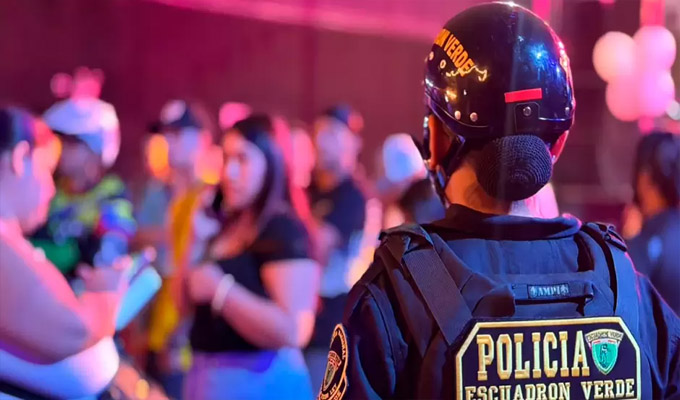 Intervienen a 40 extranjeros en un local nocturno de SMP: se decomisó armas de fuego y explosivos