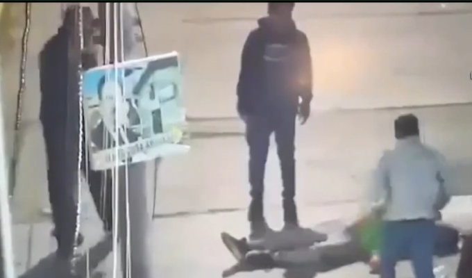 Hombre termina en UCI tras recibir brutal golpe en la cabeza al salir de discoteca