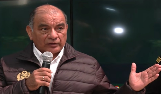 Ministro del Interior admite “desliz” tras polémicas declaraciones sobre inseguridad