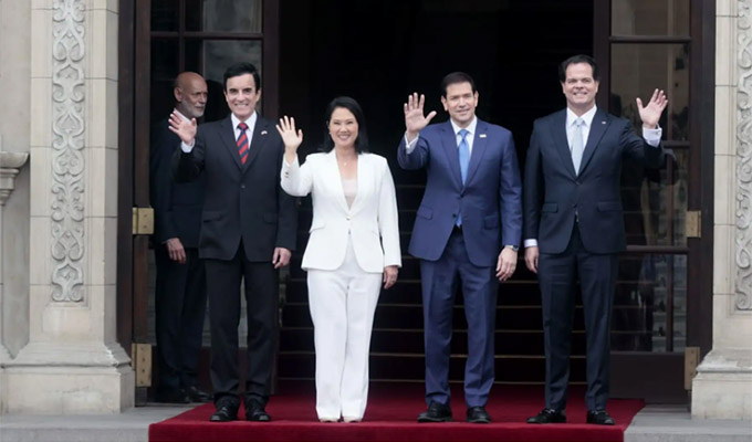 Presidenta Keiko Fujimori se reúne con el secretario de Estado de los Estados Unidos