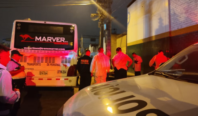 SMP: hallan cadáver de hombre con signos de tortura frente a una discoteca