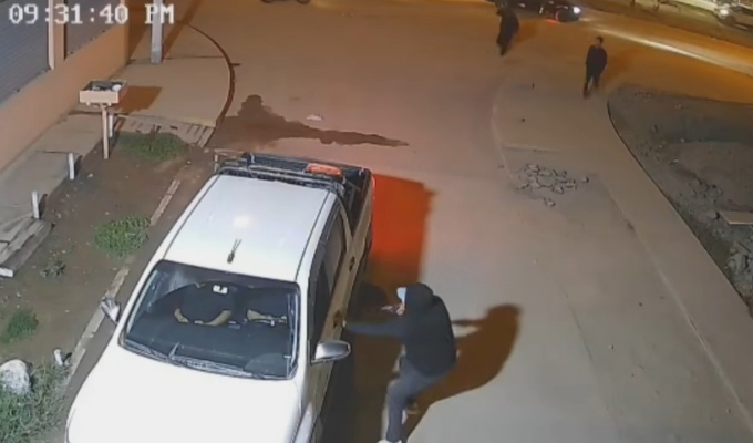 Delincuentes armados interceptan a conductor y se llevan su camioneta en Carabayllo
