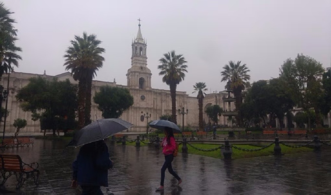 Alerta roja: Senamhi pronostica lluvias, nevadas y ráfagas de viento en 11 regiones