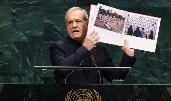 EE.UU. abandona sala de la ONU tras ser llamado "terrorista" por el presidente de Irán