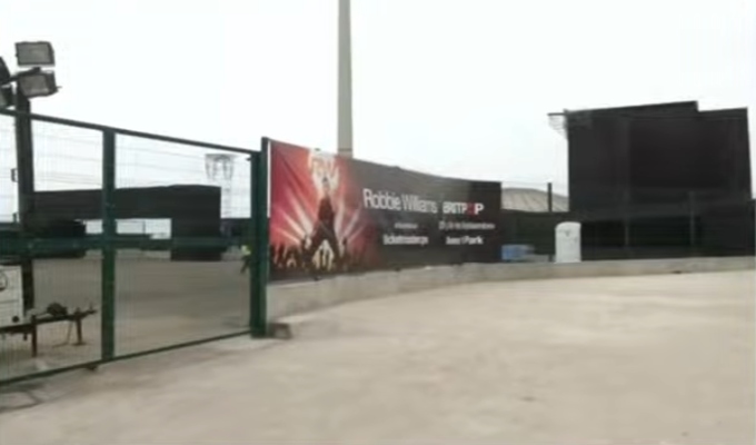 Tras cancelación del concierto de Robbie Williams: fanáticos esperan reprogramación