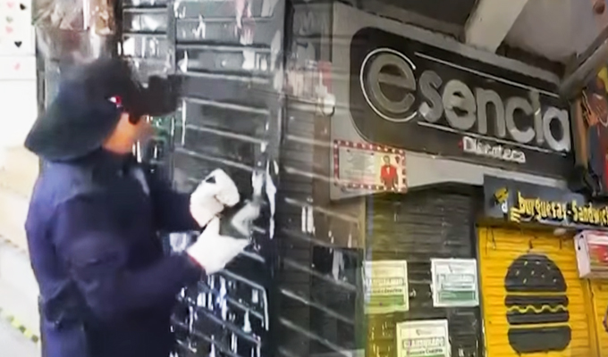 Huancayo: Clausuran discoteca y dejan encerrado a un joven que vivía dentro de local