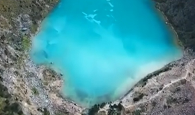 Advierten por riesgo para turistas tras nueva avalancha en la laguna Humantay