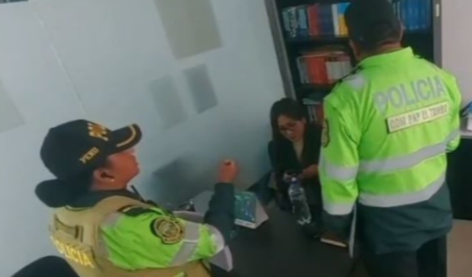Caso de presuntos tocamientos: intervienen a coordinadora por no colaborar con investigación en Huancayo