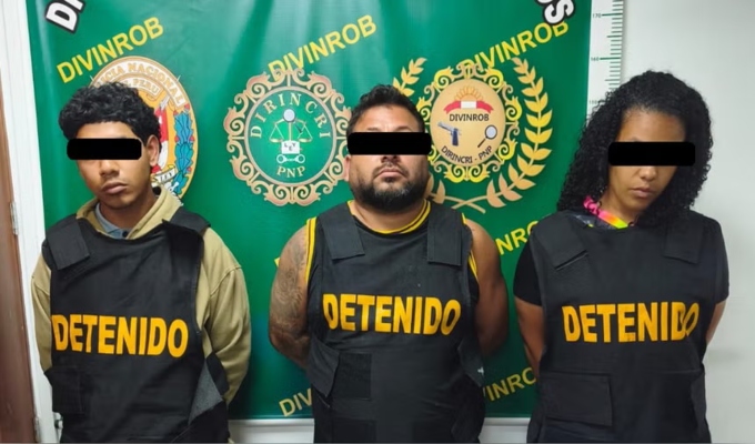 ¡Cobraban hasta S/2000 diarios! Caen presuntos extorsionadores de colectiveros informales