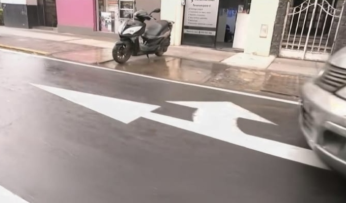 Intensa llovizna sorprendió a limeños esta mañana