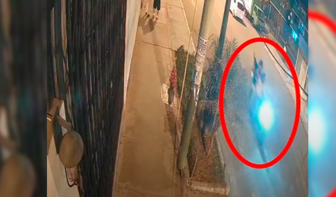 Chorrillos: atacan a balazos restaurante de comida selvática y huyen en moto
