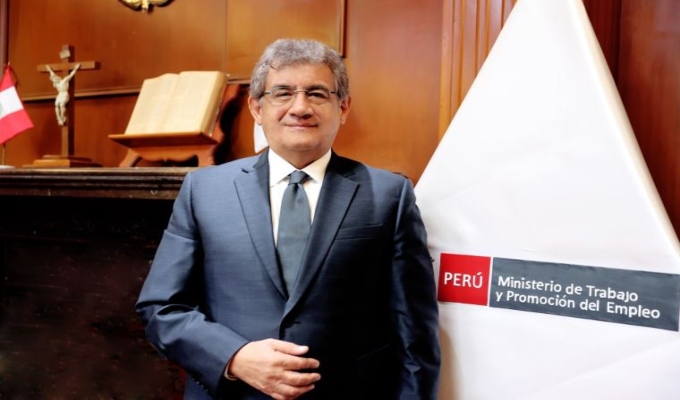 Juan Sheput niega amenaza al Congreso y respalda advertencia de Fujimori por facultades